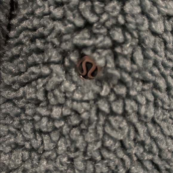 Lululemon Cinchable Fleece Zip-Up - Picture 5 of 6